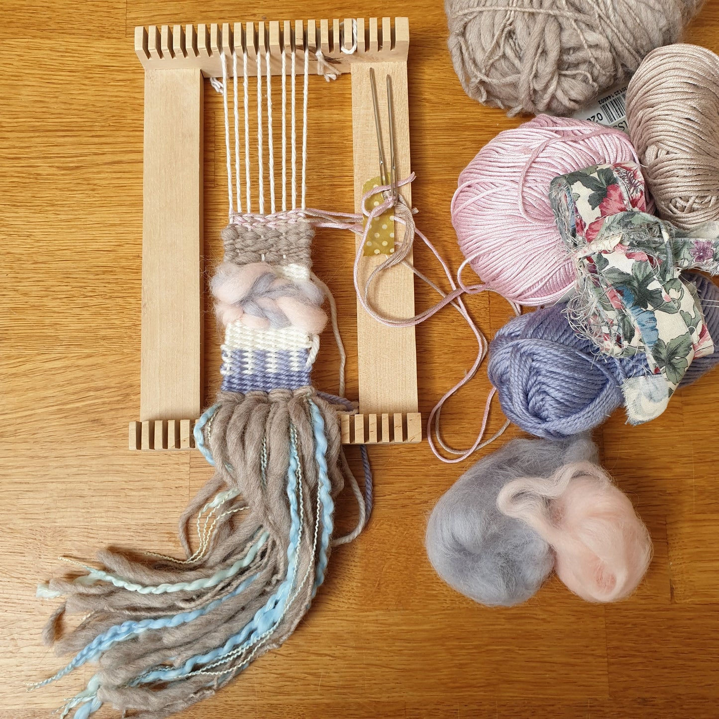 Mini Lap Loom Weaving: #peaceandcraft Workshop Project 2020