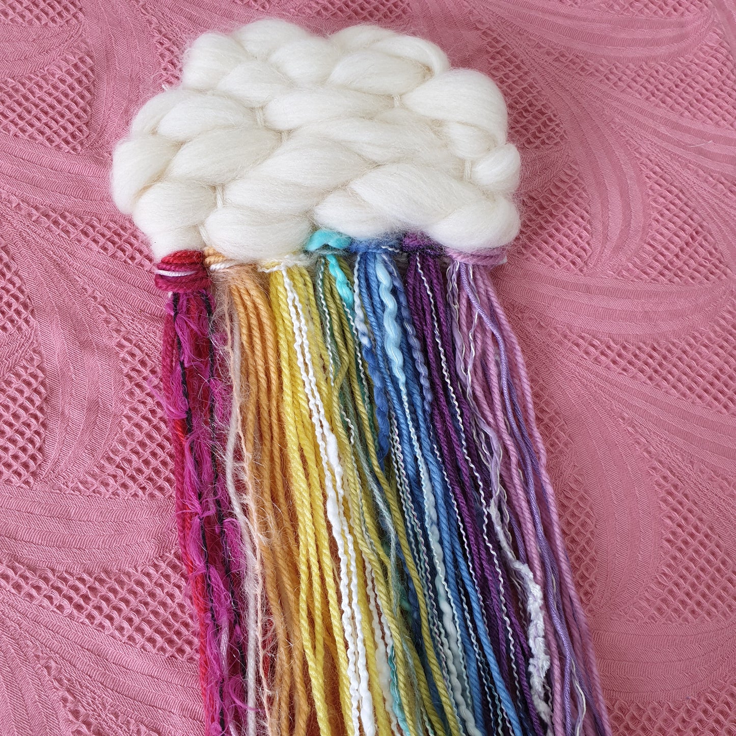 Rainbow Cloud Weaving: #peaceandcraft Workshop Project 2020: