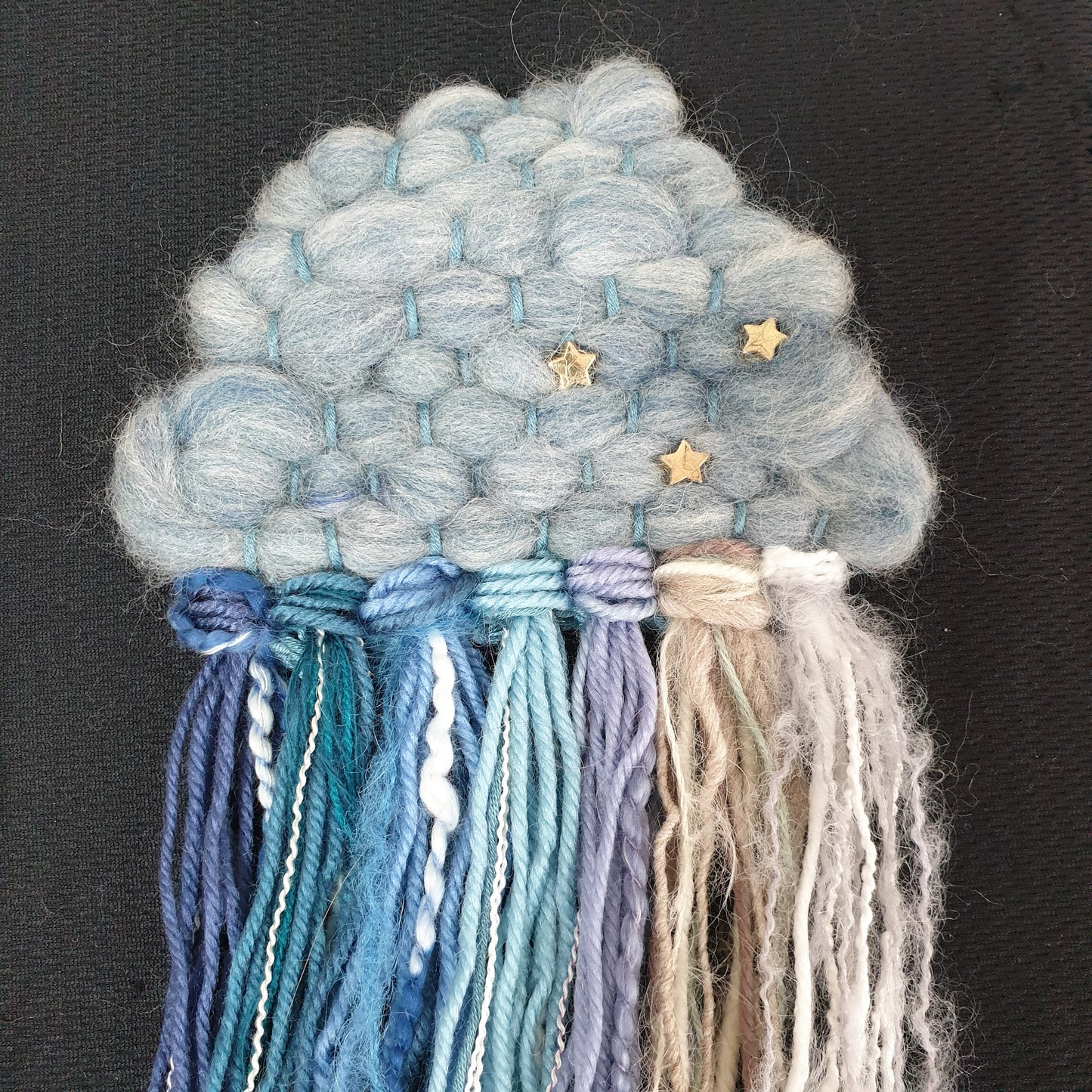 Rainbow Cloud Weaving: #peaceandcraft Workshop Project 2020: