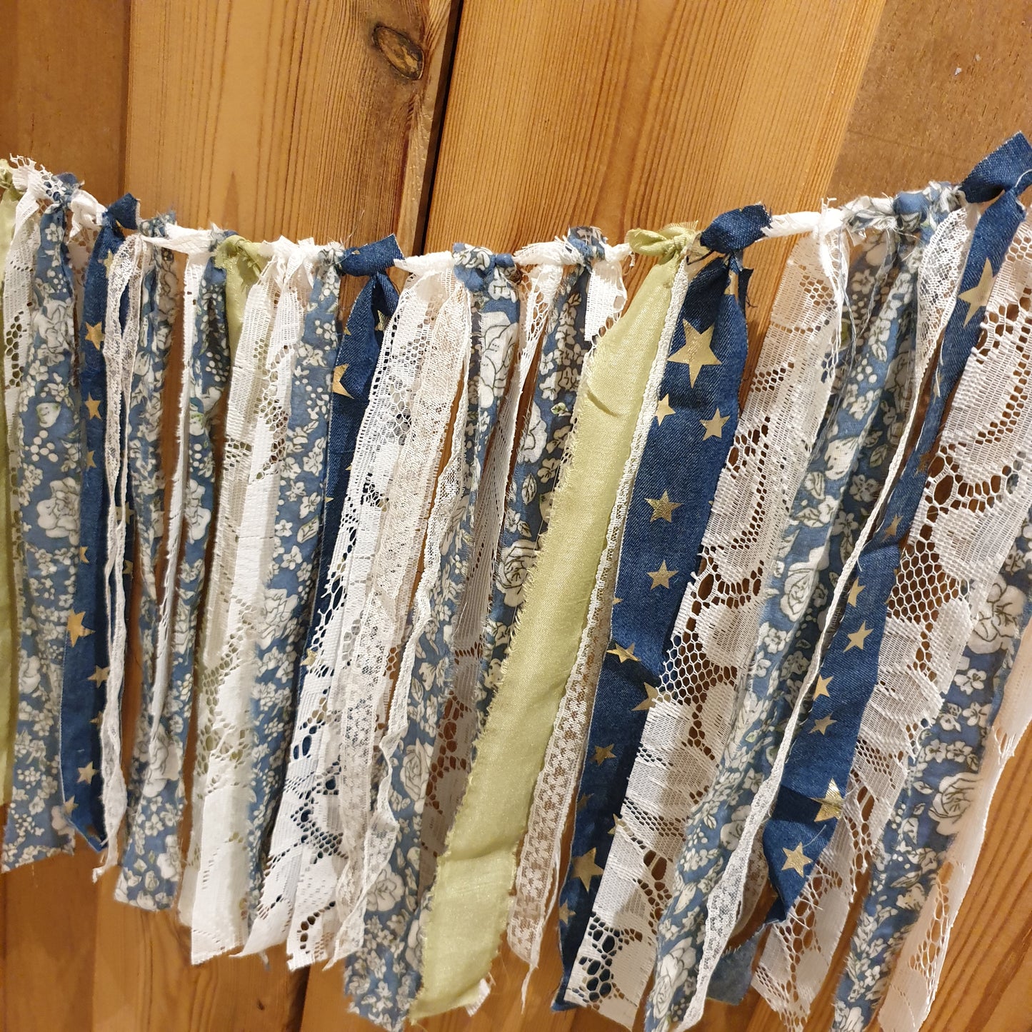 Scrap-busting Textiles Garland: #peaceandcraft Workshop Project 2020