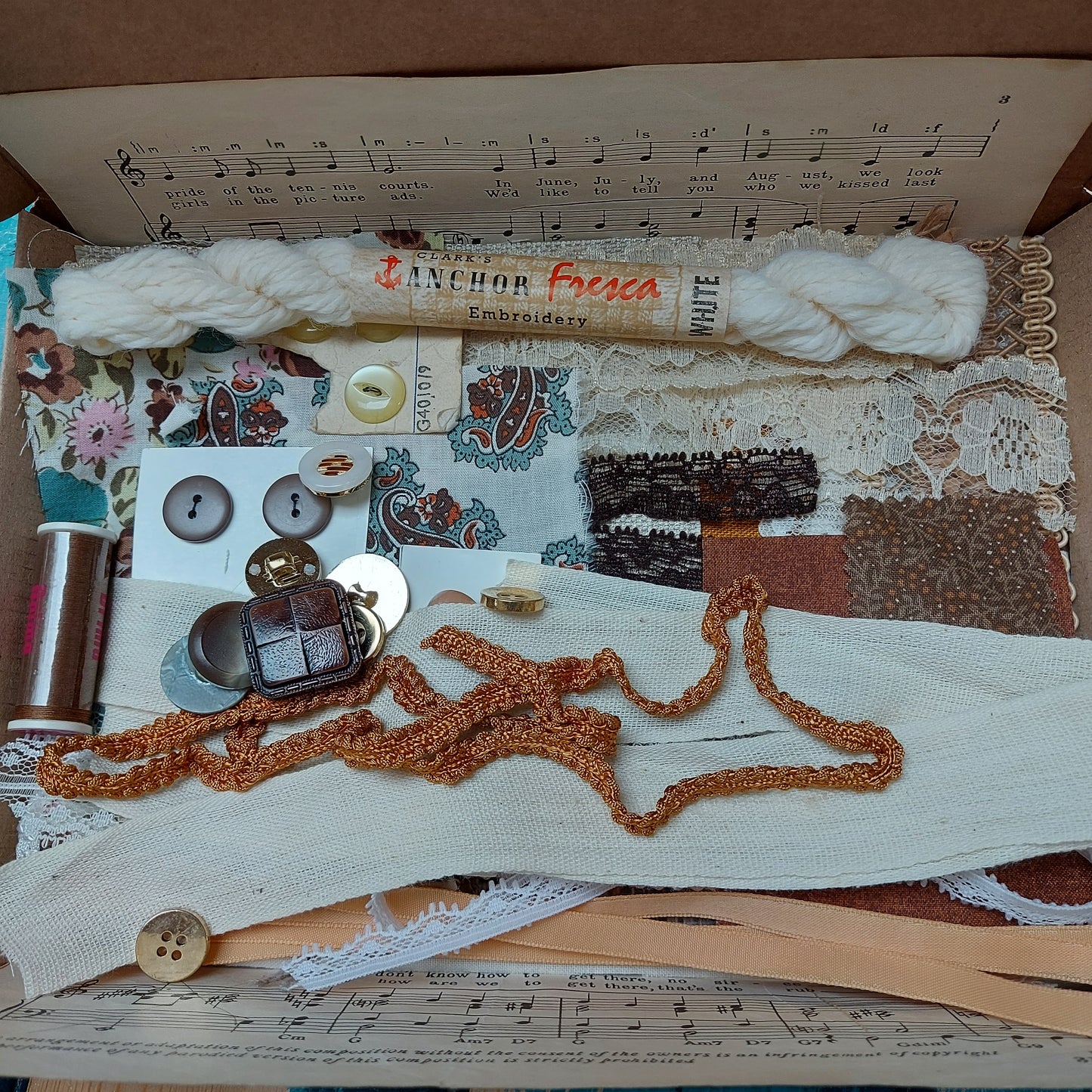 Scrapcraft Treasure Boxes - Scraps Craft Handstitching Inspiration (Restocking soon)