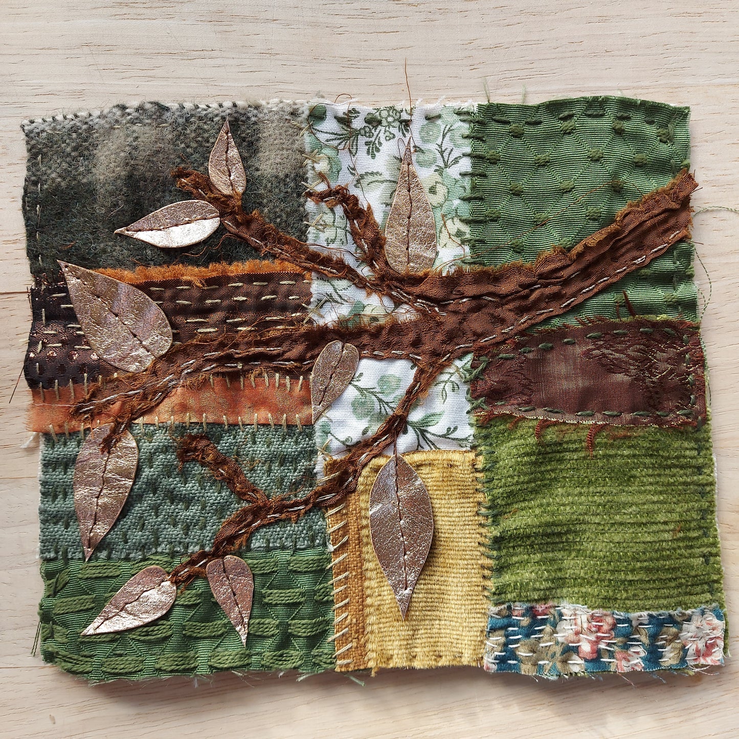 Scrapcrafting at Westonbirt: Summer Leaves Textile Art