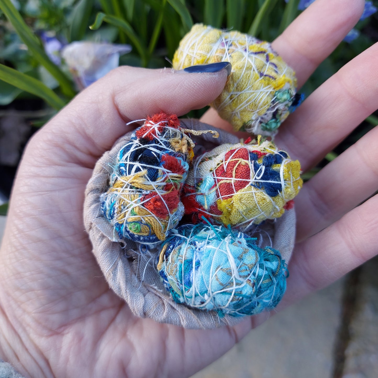 Scrapcrafting: Spring Tulips & Birds Nests [BOOK VIA VENUE]