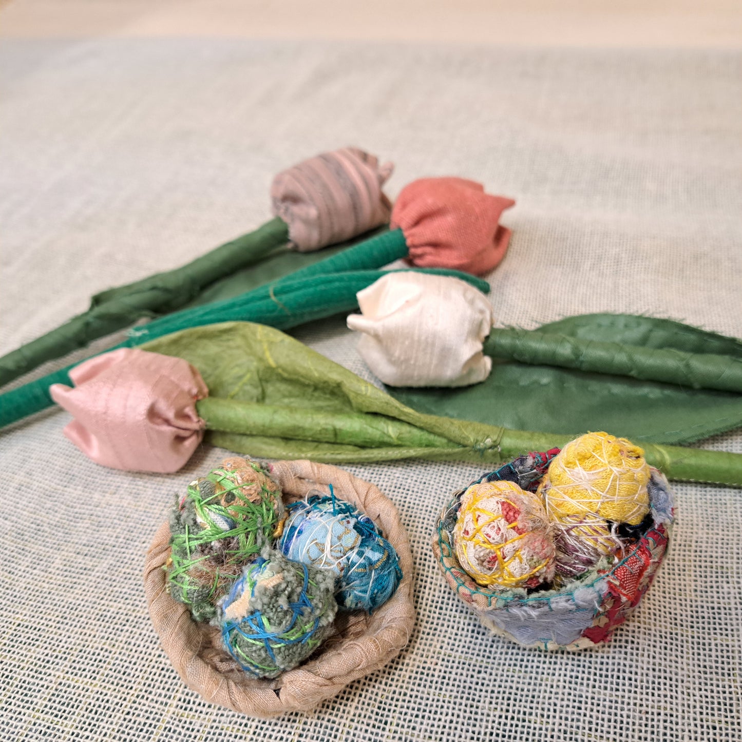 Scrapcrafting: Spring Tulips & Birds Nests [BOOK VIA VENUE]