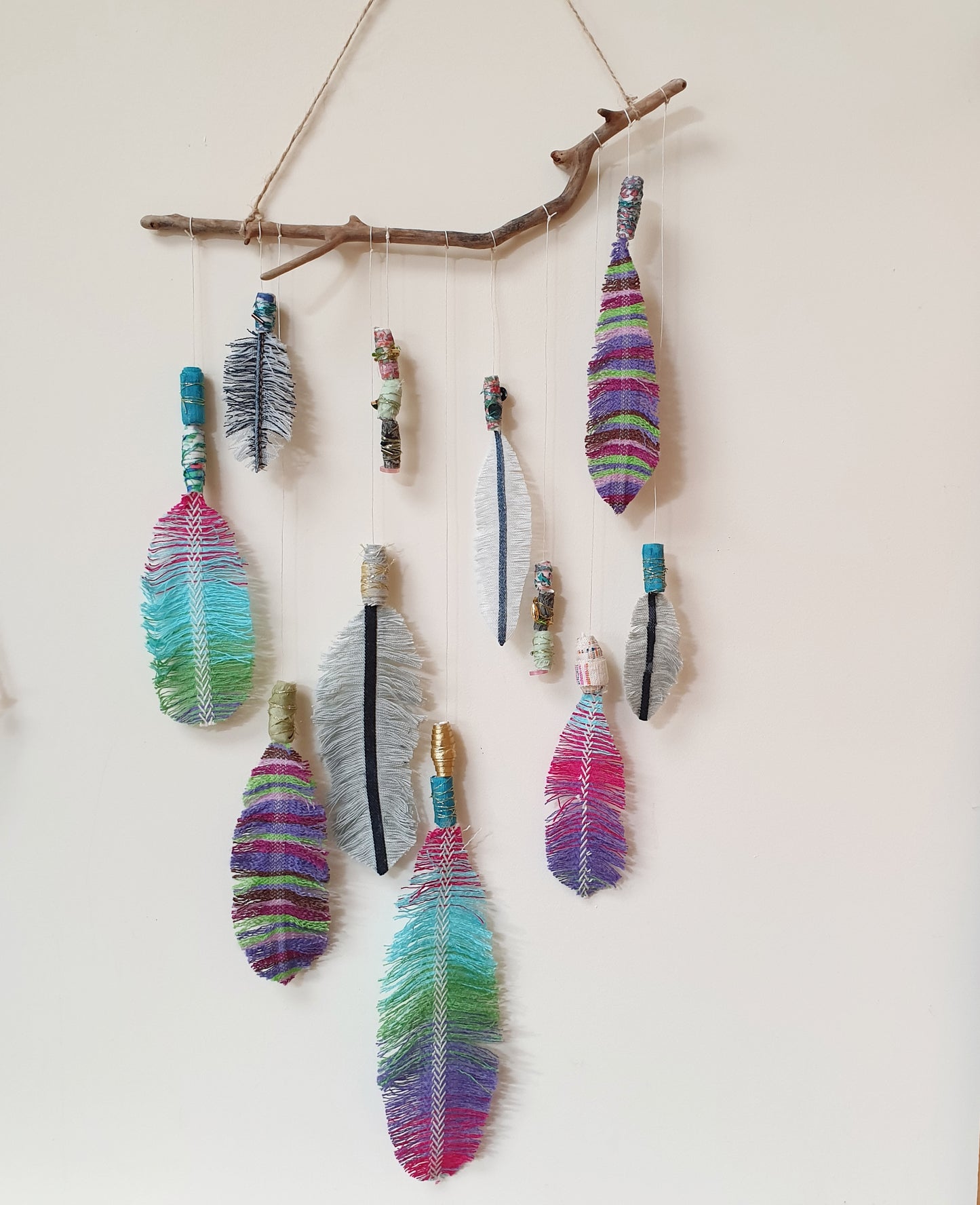 Feathers & Beads Mobile: #peaceandcraft Workshop Project 2020