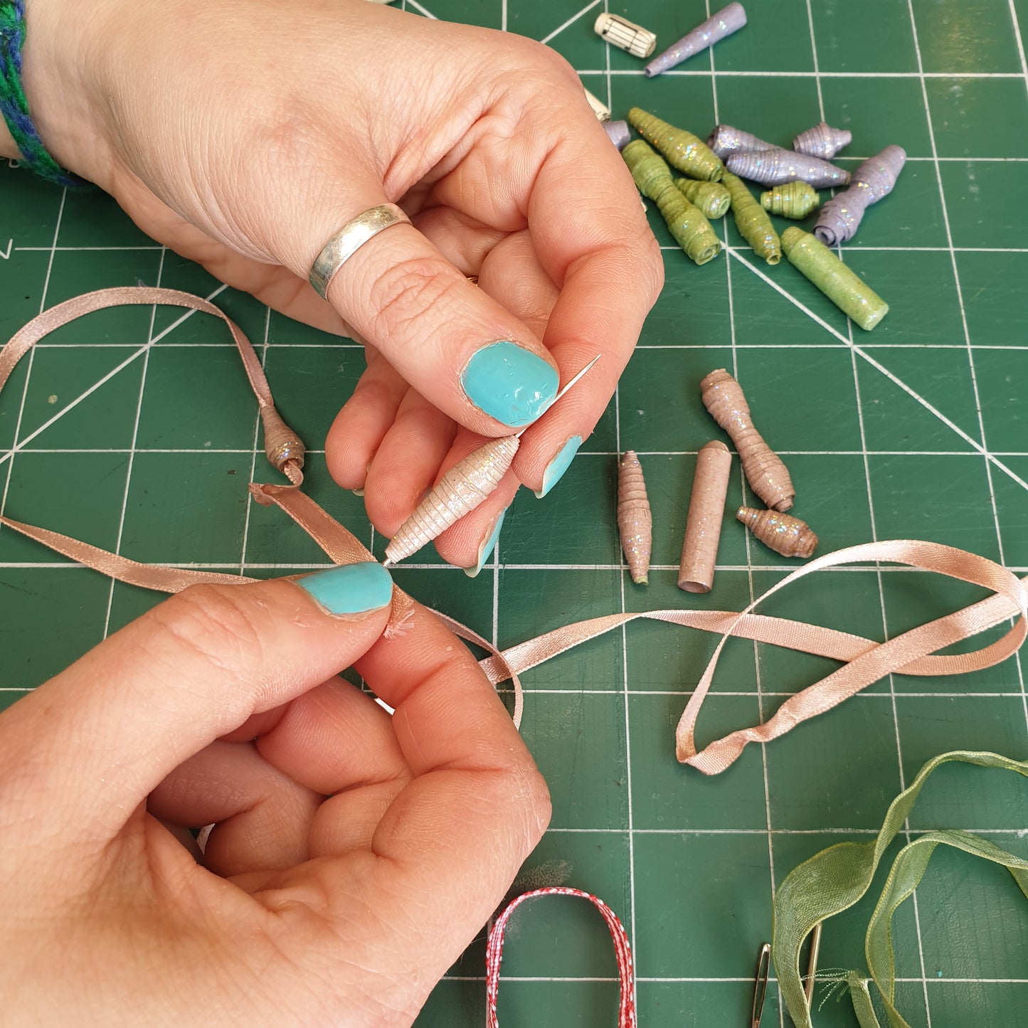 Peaceful Feathers & Beads Mini Craft Kit