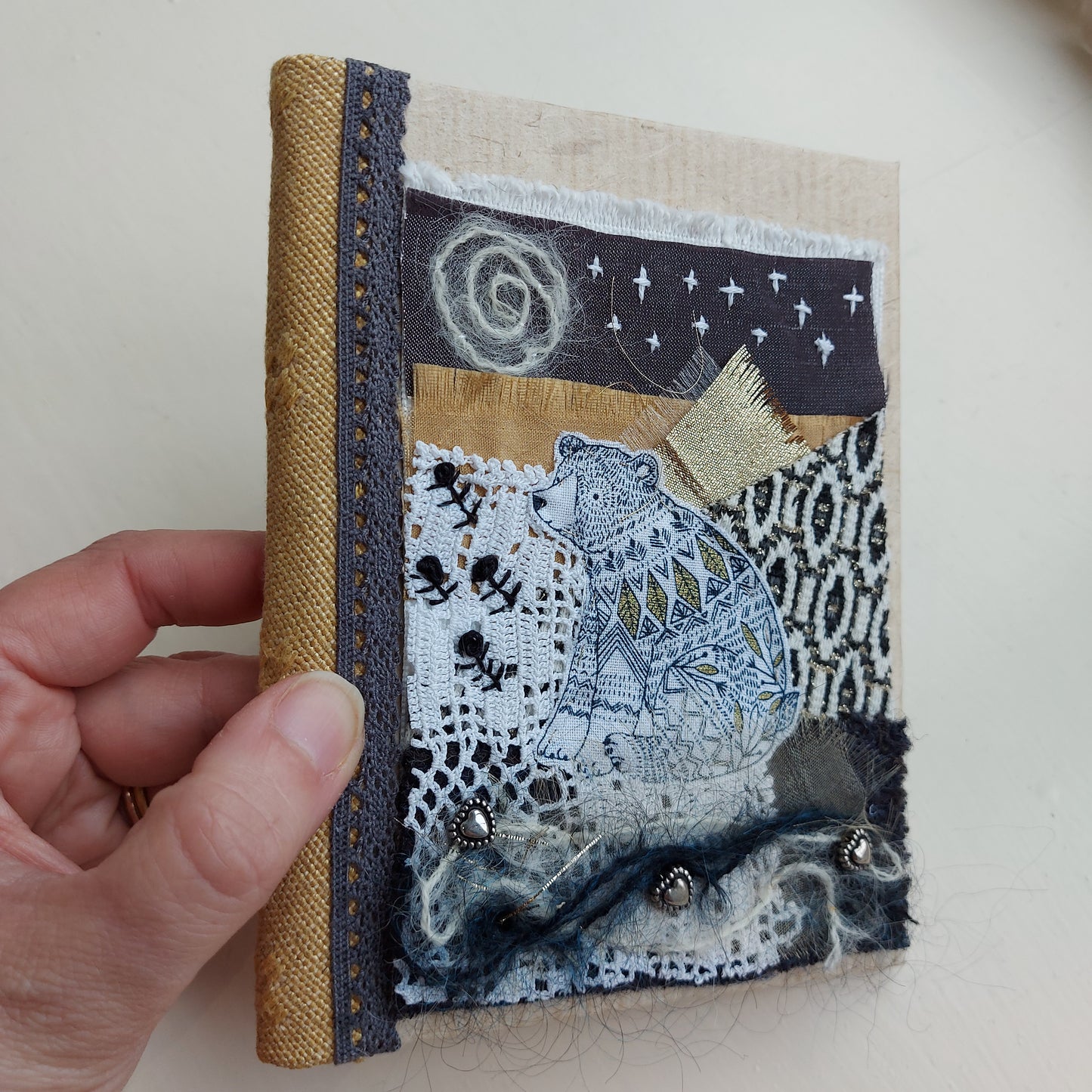 COMING SOON: Scrapcrafting Bitesize Textile Art